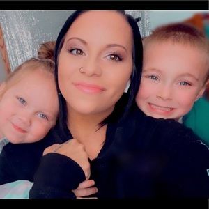 Meet your Posher, Sierra